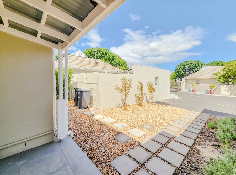 To Let 3 Bedroom Property for Rent in Sonstraal Heights Western Cape